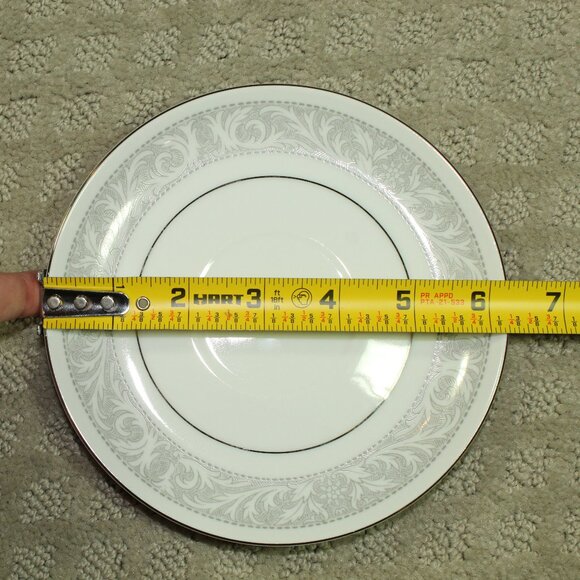 Set of 4 Imperial China W Dalton 5671 Whitney Silver and Grey Saucers - Picture 4 of 4